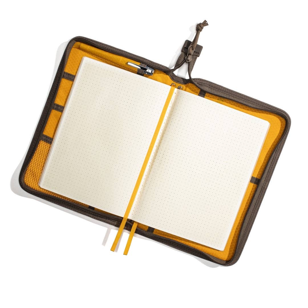 LOCHBY : Field Folio A5