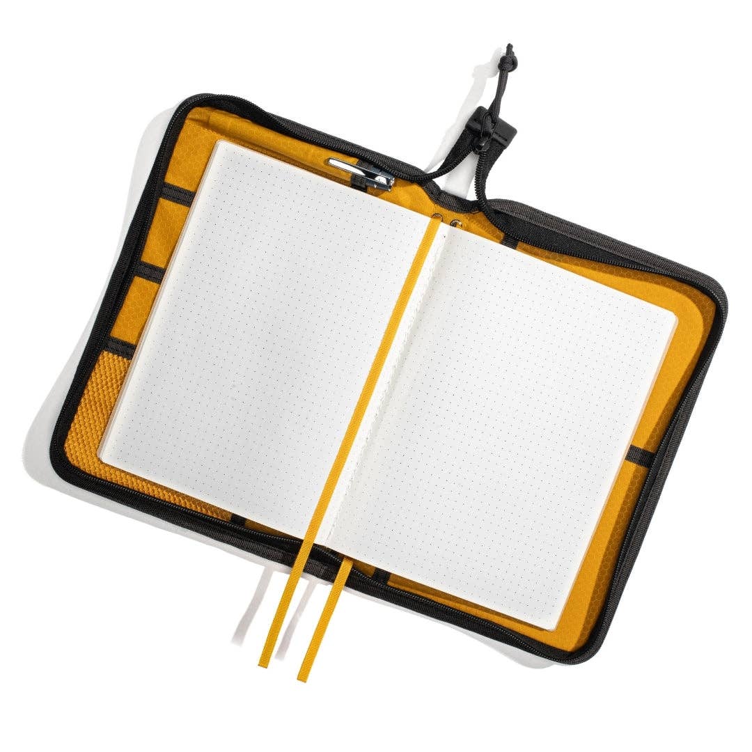 LOCHBY : Field Folio A5