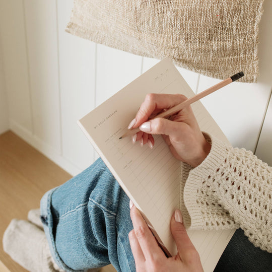 Ramona & Ruth : Daily Overview Notepad