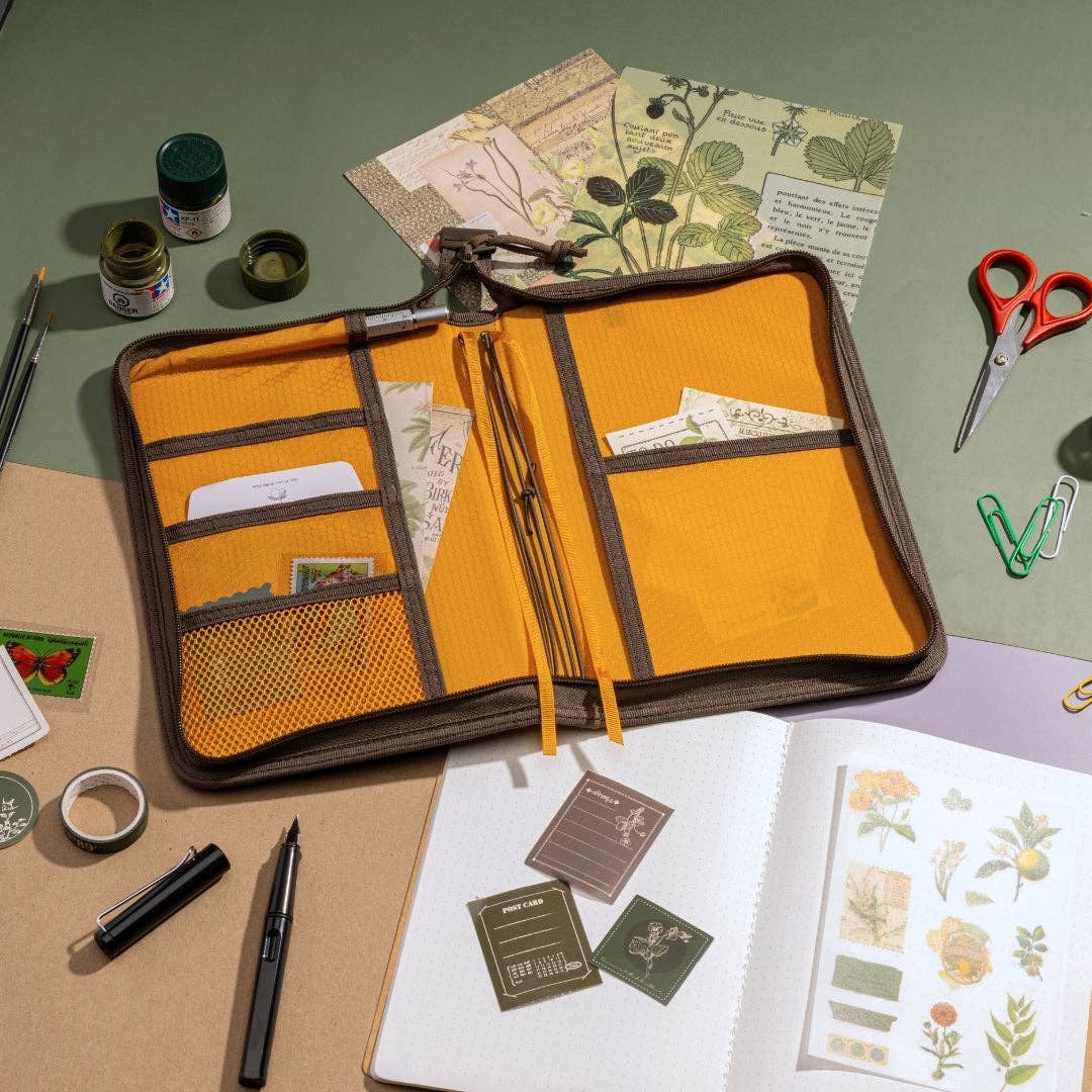 LOCHBY : Field Folio A5
