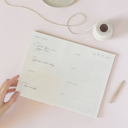 Ramona & Ruth : Ramona & Ruth : Weekly Overview Notepad