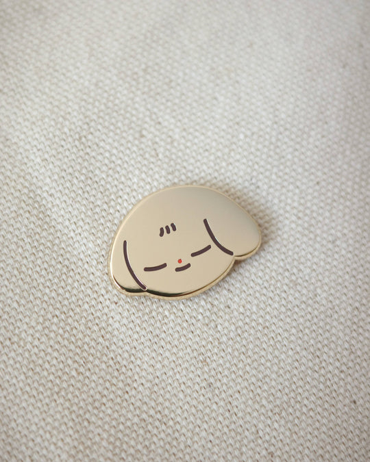 Natamori : enamel pin : Dog
