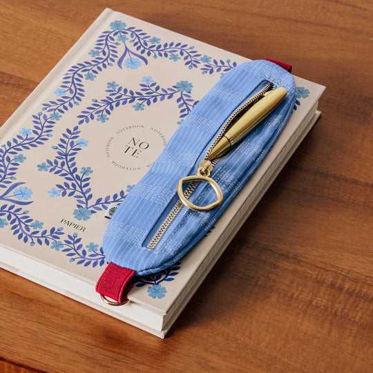 Papier : Elastic Pen Pouch