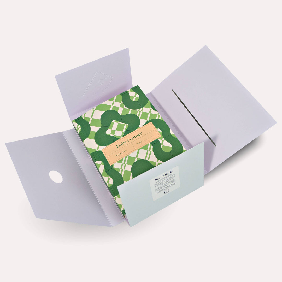The Completist : Palau Undated Daily Planner Book