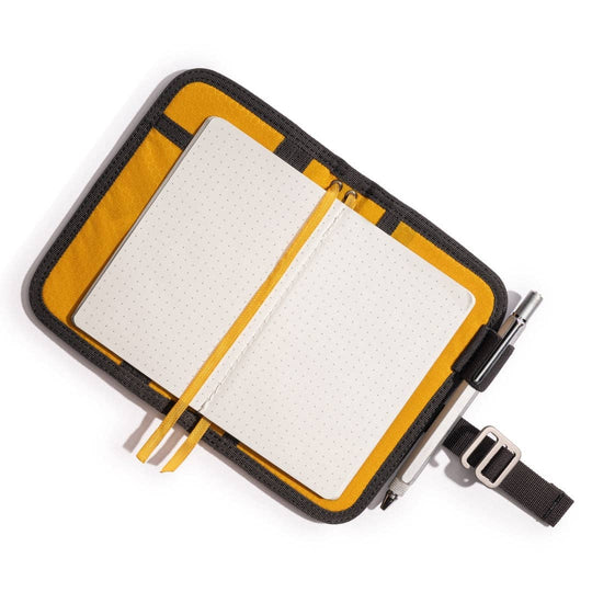 LOCHBY : Mini Field Journal