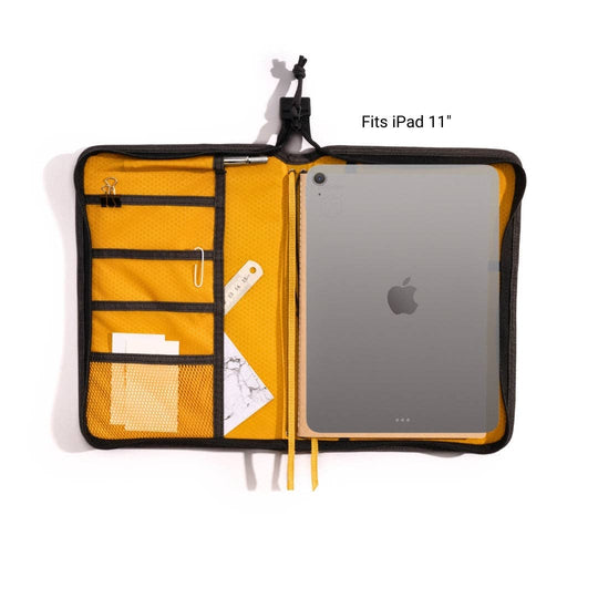 LOCHBY : Field Folio B5
