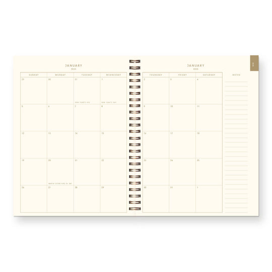 Ruff House : 2027 Floral Pattern Dated Planner : Calendar Year