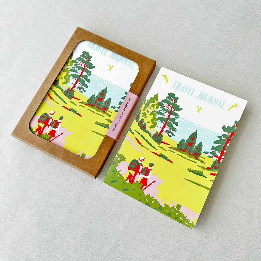 Sukie : Travel Journal Hiking Adventure